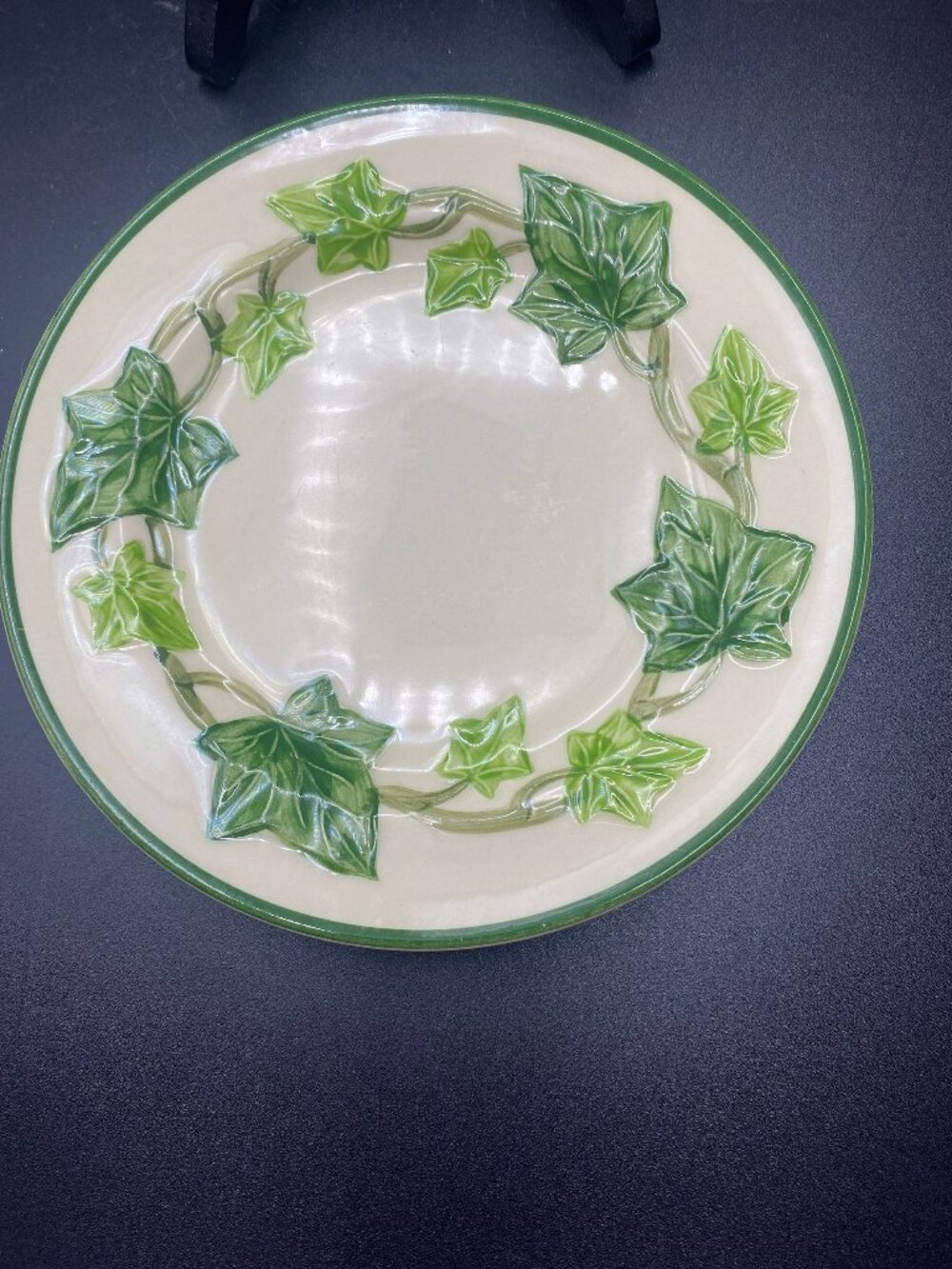 Franciscan Ivy Bread Plate chips
